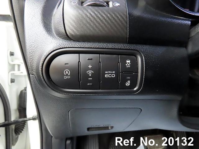  Kia / K3 Stock No. 20132